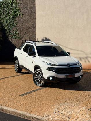 FIAT TORO 2.0 16V TURBO DIESEL VOLCANO 4WD AT9